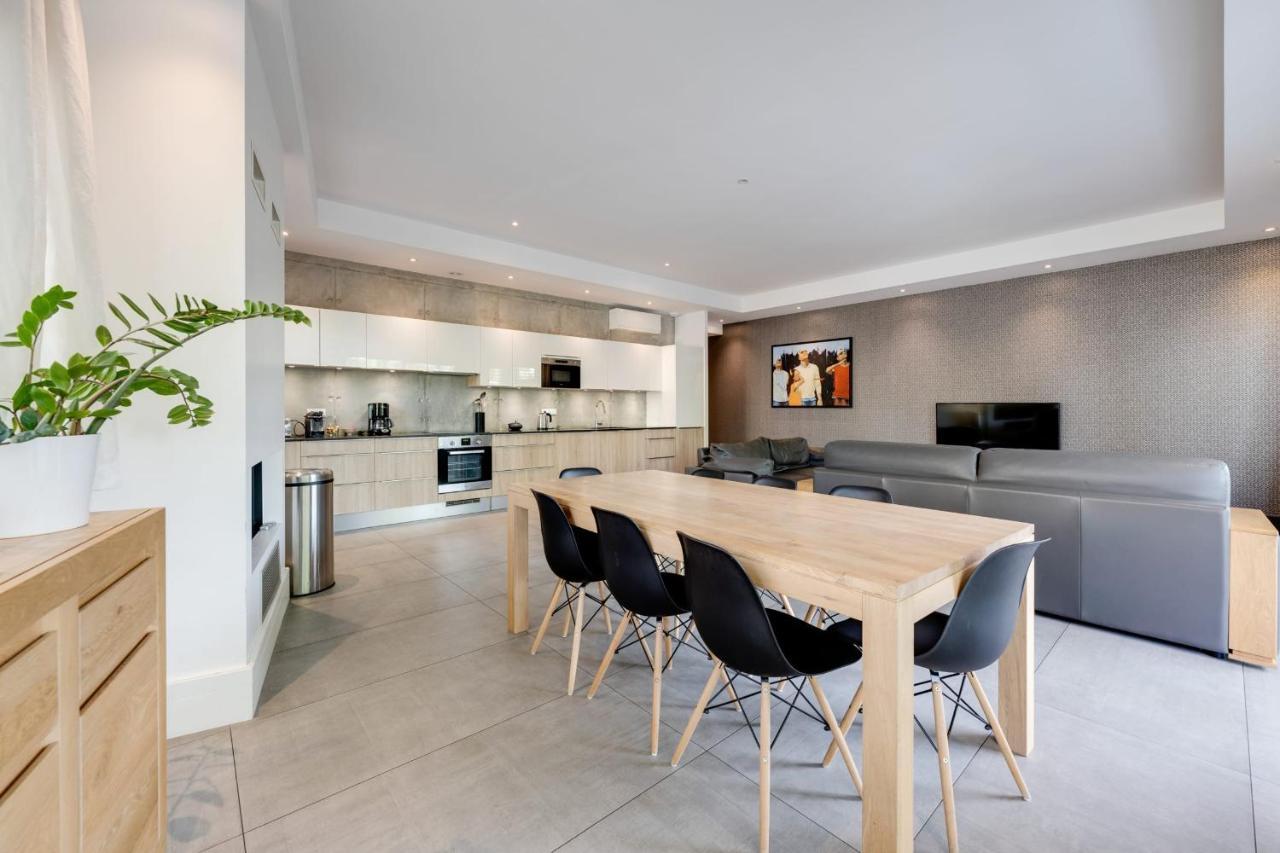 Le Kube - Appartements De Prestige Au Centre D'Annecy Exteriör bild