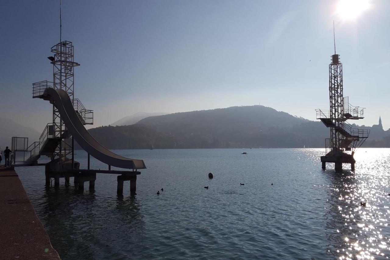 Le Kube - Appartements De Prestige Au Centre D'Annecy Exteriör bild