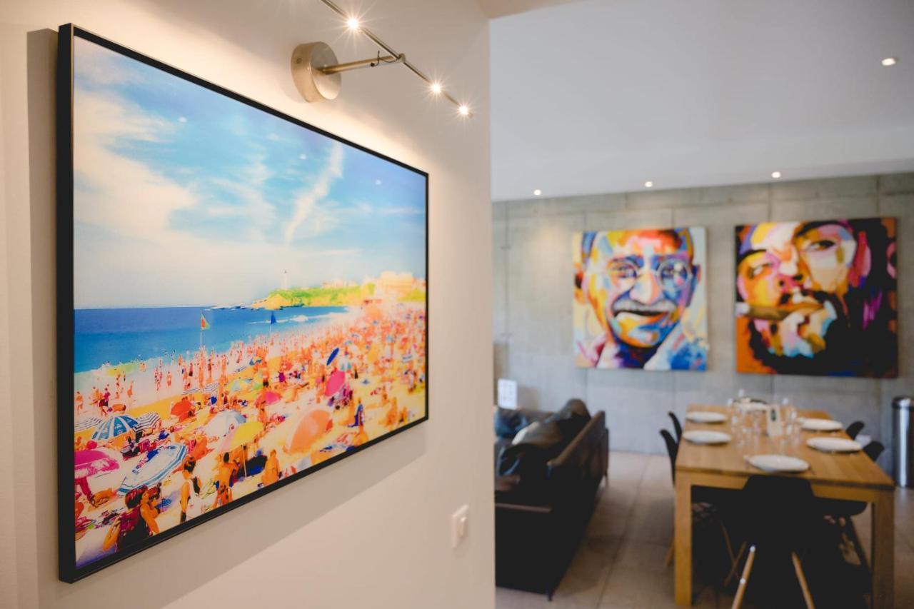 Le Kube - Appartements De Prestige Au Centre D'Annecy Exteriör bild