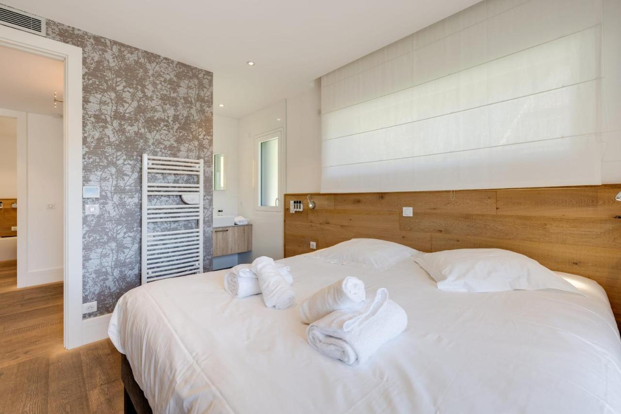 Le Kube - Appartements De Prestige Au Centre D'Annecy Exteriör bild