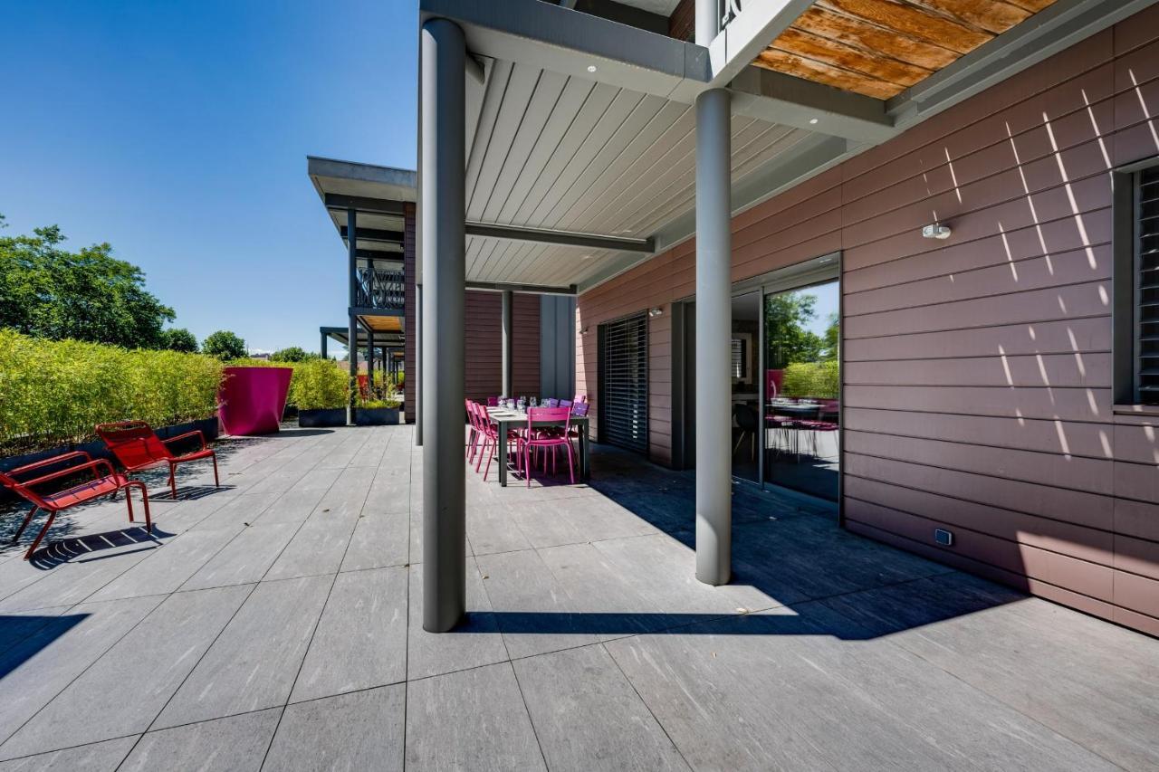 Le Kube - Appartements De Prestige Au Centre D'Annecy Exteriör bild