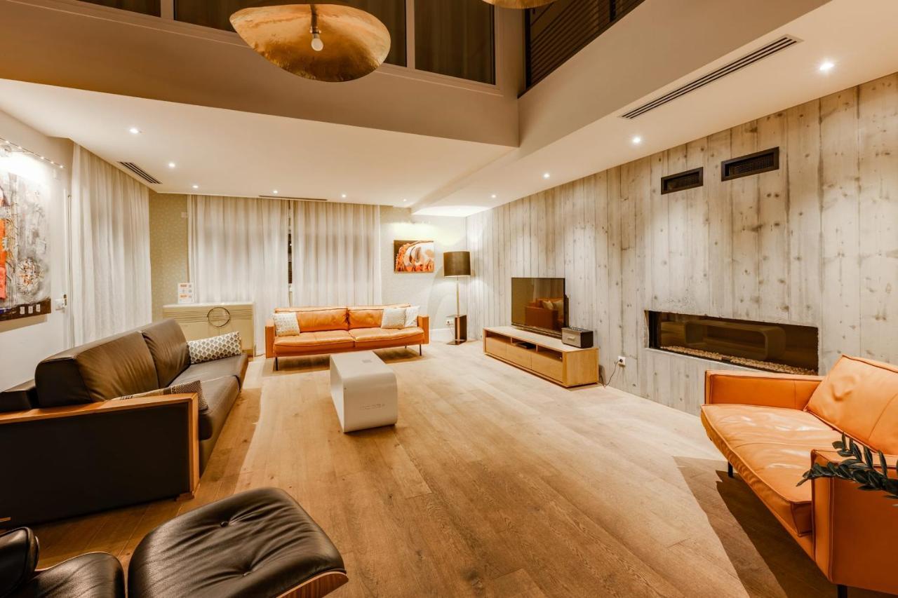 Le Kube - Appartements De Prestige Au Centre D'Annecy Exteriör bild